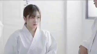 【超清专题】美乳高颜值学院派美女酒店大尺度私拍逼逼貌似刮过毛看